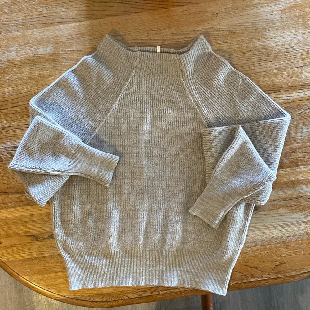 Free people sweater